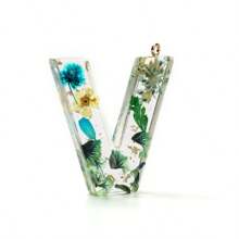 1pc Resin Dried Flower Letter Pendant, Floral Leaf & Golden Sequin Design, For DIY Keychains, Bag Charms, Etc.
