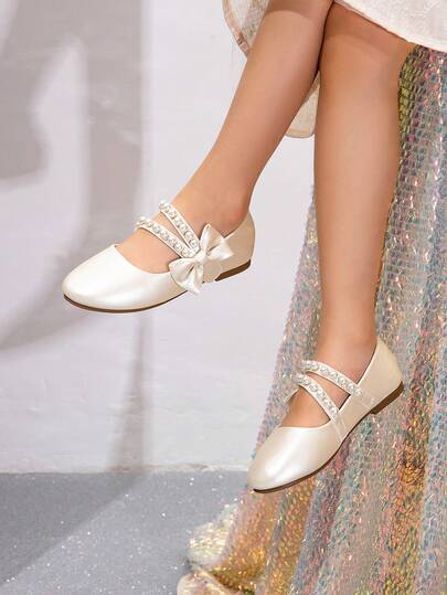 1 par de zapatos planos tipo princesa con decoración de perlas, versátiles y apropiados para todas las estaciones para niñas
