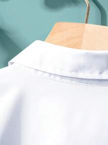 Chemise à manches longues en robe blanche officielle avec application pour pocket, style collégial classique pour adolescents, décontracté et pour soirée