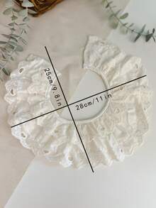 1pc Girls Beige Lace Ruffle Bib, Cute Vintage Style With 2 Size Adjustable, Suitable For Daily Wear And Gift