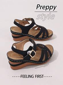 2025夏季新款复古坡跟凉鞋，黑色纯色拼接设计，皮革鞋面透气舒适，圆头后系带踝带，超轻鞋底，适合日常穿着和旅行必备 - 黑色 - 查看 3