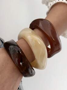 1pc European And American Exaggerated Asymmetrical Translucent Bracelet For Women, Personalized Acrylic Colorful Geometric Wrist Accessory - Coffee - View 5