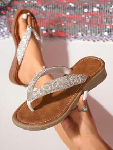 Women Flat Slippers, 2025 New Summer Rhinestone Simple Versatile Soft Bottom Beach Sandals - White - View 1