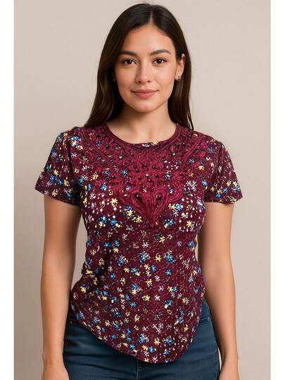 Blusa floreada eyelet