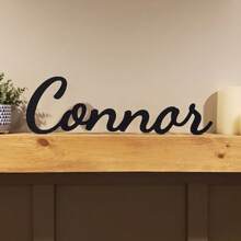 1 pièce Plaque de nom en bois personnalisée, nom personnalisé, cadeau personnalisé, plusieurs options de couleurs, style traditionnel, à fixer au mur, sans alimentation électrique, décoration unique pour la chambre, fait main, durable et longue durée, convient pour la Fête des enfants, fête, anniversaire, mariage, remise de diplôme, Noël, cadeau décoratif personnalisé