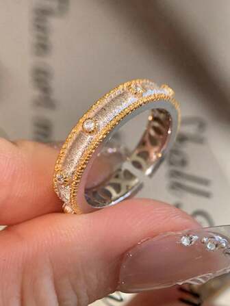 1 件复古法式奢华条纹镶嵌钻石戒指，宫廷风格高端精致设计适合女士日常佩戴