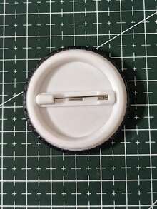 趣味图案徽章胸针、女士翻领别针、服装装饰别针、包袋配饰，送给朋友、家人、老师和同学的有趣礼物 - 彩色 - 查看 3