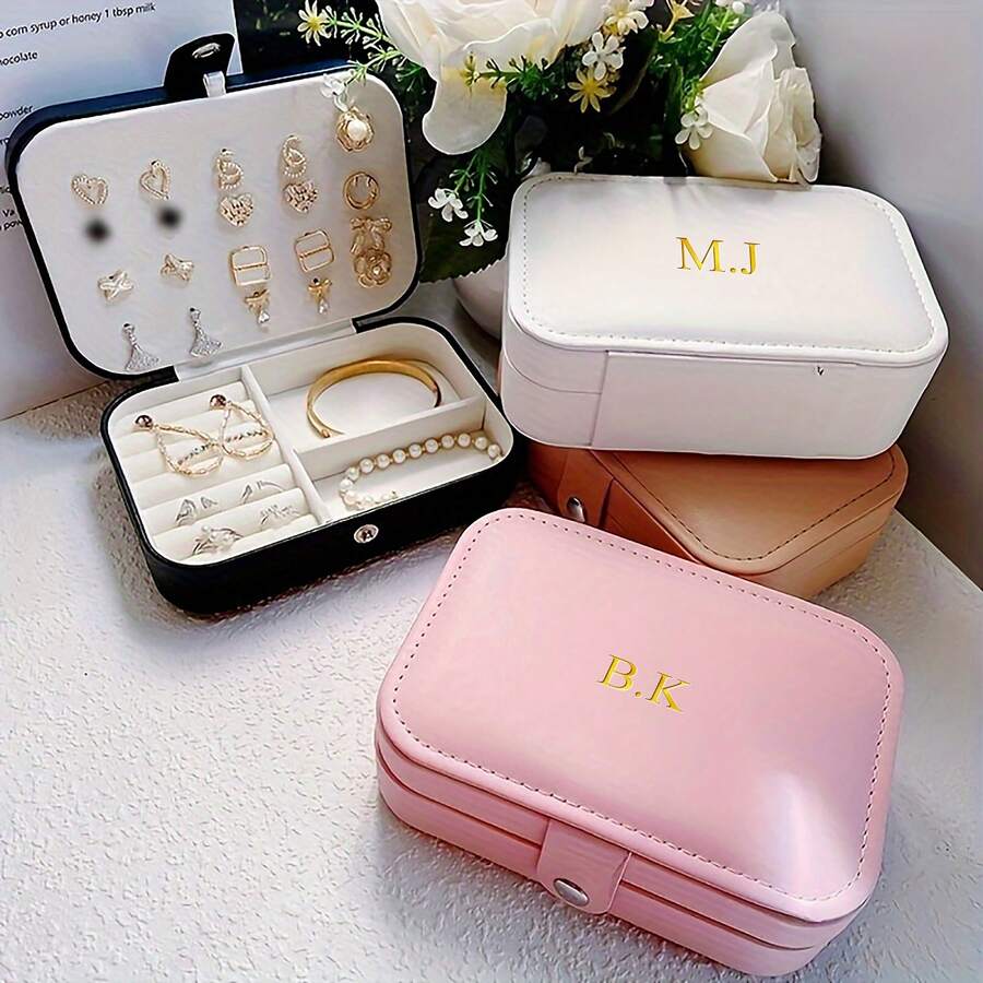 Personalized Stamped Initial Jewelry Box, Faux Leather Material, Travel Storage Box, Mother's Gift Display Box, Solid Color Travel Organizer With Lock, Can Store Rings And Accessories, Perfect Gift For Christmas, Halloween, Holiday Calendar