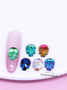 50 PEÇAS/Encantos de Unhas de Crânio de Cristal Gothic - Strass de Arte de Unhas 3D Afiada para Unhas Postiças e Manicure em Gel