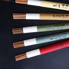 Approximately 40pcs/Box Incense Sticks, Long Lasting Fragrance For Home, Office, Hotel, Washroom, Air Purifier, Sandalwood, Agarwood, Jasmine, Rose, Lavender Scents, Wooden Air Freshener, Suitable For Home, Office, Outdoor, Swimming Pool, Camping, Christmas, Halloween, Easter, Thanksgiving, Valentine's Day, Random Color & Style