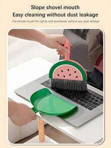 Juego de mini escoba y recogedor de escritorio (1 escoba + 1 recogedor), adecuado para cocina, baño, hogar, limpieza doméstica y cuidado personal, herramientas de limpieza del hogar, juego de limpieza, adecuado para la limpieza de escritorio en la sala de estar, dormitorio y otros escenarios - Multicolor - Ver 5