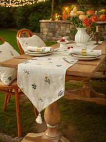 1pc Wheat Ear Embroidery Tassels Pointed Table Runner, Fresh Pastoral Style Embroidered Pointed Table Runner With Tassel Ball, Suitable For Birthday Party, Wedding, Party, Home Dining Table, TV Cabinet, Coffee Table, Living Room, Bedroom And Other Home Decor, Family Gathering Decor, Dining Table Decor, Aesthetic Room Decor - Multicolor - View 4