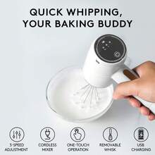 XO Chef Lab Hand Whisk Electric | 3 Speed Handheld Mixer | Two Whisk Mount Baking Mixer | Cordless Electric Hand Mixer For Eggs, Soups, Cream, Batters | Portable, Wireless & Rechargeable (White) - trắng - Xem 6