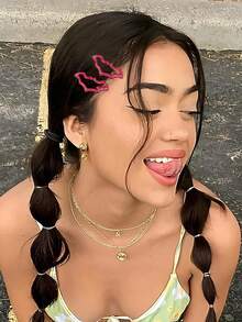 哥特暗黑闪亮蝙蝠翅膀发夹批发 - 合金材质,朋克风格,带亮片,完美适用于万圣节和日常佩戴,是送给女性的理想礼物,日常黑色发饰 | 万圣节主题(黑/红/橙/银/紫)发夹、发爪、发卡、发夹、发卡、学习用品、新年、发饰 - 彩色 - 查看 3