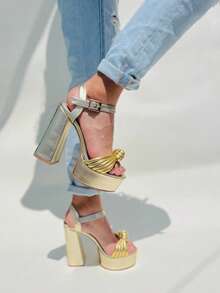 Zapatillas Plataforma Sandalia doradas Tacón Alto Cruzado Premium    Fiesta  Glamour  Preppy  Elegante  Guay  Vacación  Bohemio  casual  Casual  Lindo  Playa  Dulce  Boda  hada    Nudo    Plataforma  Playa  Boda  Fiesta  Oficina  Casa  Exterior  primavera,verano. - Dorado - Ver 4