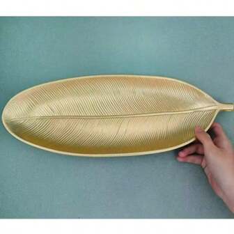 1pc Retro Wooden Leaf Decorative Tray, Wooden Gold Leaf Shaped Desktop Storage, Vintage Gold Leaf Wooden Key/Jewelry Tray Decor, Leaf Bowl Crystal Candle Jewelry Dish, Tray Decor, Tray Jewelry Dish Holder, Room Decor, Home Decor Organizer Back To School