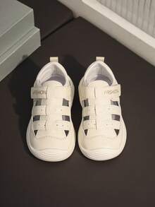 زوج من صنادل الأطفال الرضع / البنات بطراز جديد للصيف ، إغلاق بخطاف وحلقة ، تصميم شبكي تنفسي - بيج - مشاهدة 3