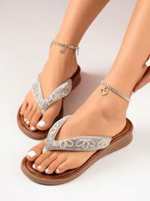 Women Flat Slippers, 2025 New Summer Rhinestone Simple Versatile Soft Bottom Beach Sandals - White - View 3