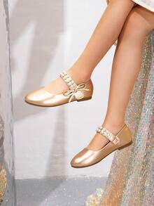 1 Pair Versatile Girl Pearl Decor Flat Princess Shoes, Suitable For All Seasons - Gold - View 1