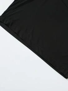 1pc Men Summer Stretchy Ice Silk Quick Dry Lightweight Shorts, Casual Loose Fit Streetwear Workout 5-Inch Pants