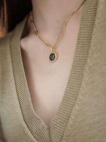 1pc 925 Sterling Silver Green Heart Cubic Zirconia Round Pendant Necklace, Elegant Vintage Style, Versatile For Women, Suitable For Daily Wear, Festivals, Party Gifts