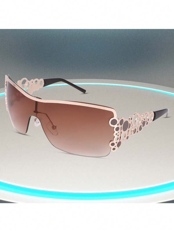 Fashionable And Personalized Hollow Frame Fashion Glasses With And Versatile Gradient Colors For Both Men And Women
