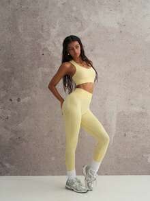 Sports Studio Dammode Enfärgad träningsoverall för sommaren - Butter Yellow - Visa 4