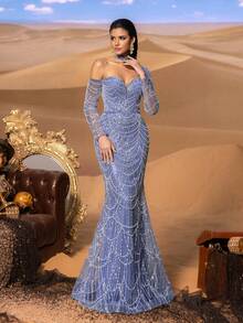 Faeriesty Hochglanz glamouröses paillettenbesetztes Meerjungfrauenkleid mit Choker-Ausschnitt und transparenten Ärmeln - anliegende Silhouette und bodenlanger Schleppe für Abendgalas und luxuriöse Hochzeiten - Blau - Übersicht 5