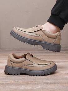 Men Casual Shoes Men Loafers Breathable Slip On Flats Male Vulcanized Shoes Driving Shoes Walking Sneakres