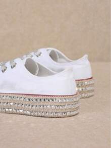 BILLIE - Studded Low-Top Sneakers - 白色 - 查看 4