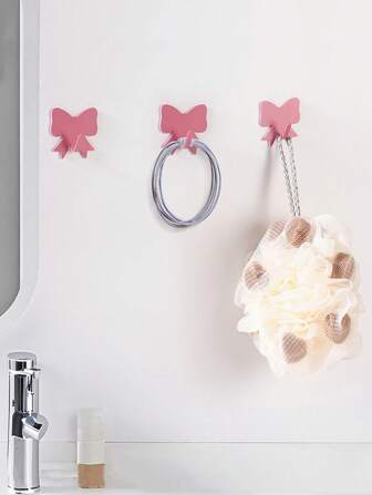1/3/5 Pieces, Cute Butterfly Hooks, No-Drilling And Traceless Wall Stick Hooks, Suitable For Kitchen, Bathroom, Wardrobe And Dormitory Storage Hooks