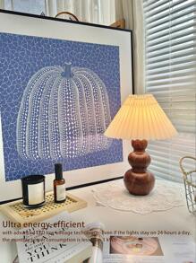 1 Stück LED Lampe mit Holzoptik, Metall, Retro Stoff zerknitterter Lampenschirm für weiches Licht, nordischer, italienischer Stil, rustikales Wohnzimmer Schlafzimmer, modern minimalistisches Design, als Geschenk zu Neujahr/Valentinstag geeignet, USB betriebene Tischlampe mit warmem Licht für Camping, romantische, elegante Atmosphäre, Nachttischlampe mit minimalem Design