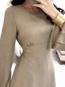 优雅圆领长袖连衣裙，系腰设计，返校季必备，春秋季单品 - 杏色 - 查看 5