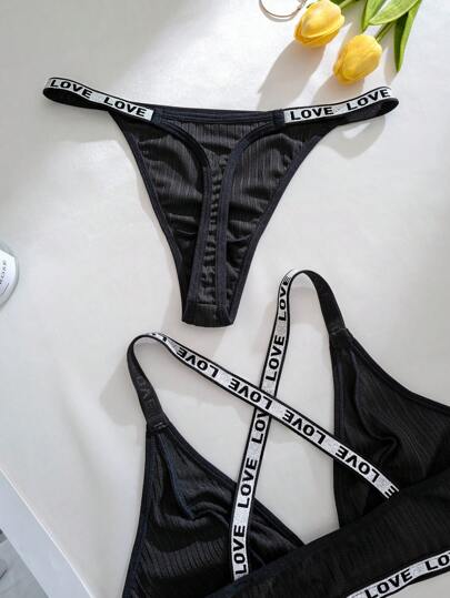 Set Women Zwart Verleidelijke Deep Chain Front Closure Lingerie Set, Kanten Love Letter Geborduurde Wireless BH String Slipje view 10