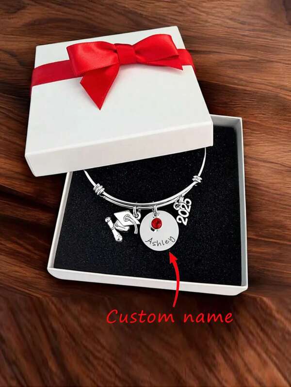 Regalos personalizados de graduación, pulseras de graduación personalizadas para ella, regalos de graduación para la clase de 2025, joyería de graduación universitaria, secundaria, plateada, elegante, colorida, vintage, sencilla, unisex, casual, bonita, personalizada, única, regalos ideales para él, regalos ideales para ella, ella, novio, novia, papá, mamá, familia, amigos, para aniversarios, para cumpleaños, para graduación, para baile de graduación, para fiestas, joyería