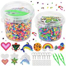 2500 piezas/5000 piezas - Balde con juego de cuentas de fusión de colores aleatorios, juego de manualidades de cuentas de fusión para arte y DIY, adecuado como regalo de Navidad y cumpleaños