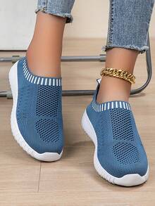 Women's Breathable Knit Sneakers, Casual Lace-Up Outdoor Shoes, Lightweight Solid Color Shoes, Personalized Comfortable Minimalist EVA Sports Shoes - Blue and White - View 4