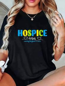 Camiseta gráfica de manga corta con cuello redondo de algodón negro de 180 g para mujer - Camiseta informal con estampado de corazón "Hospice CNA Caring Beyond a Cure" para mujer - Negro - Ver 1