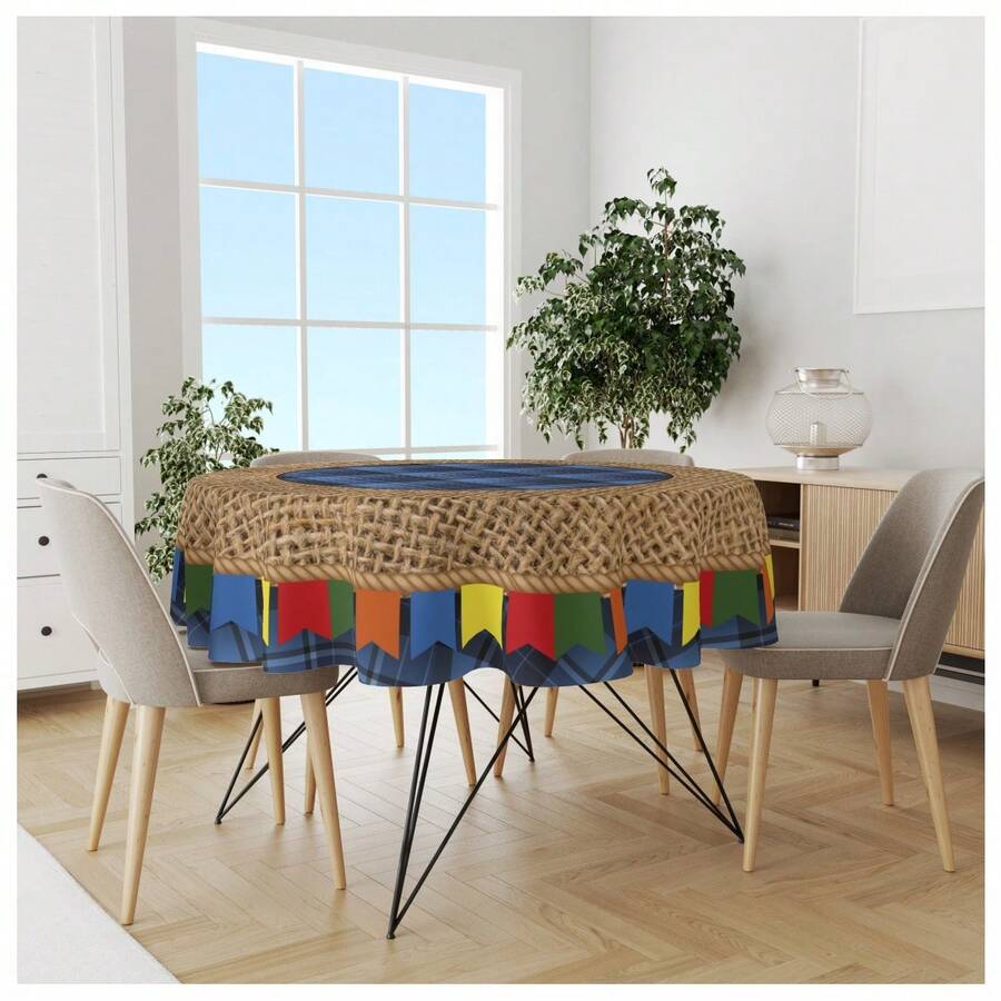 Toalha De Mesa Redonda Tecido Oxford Festa Junina Retalhos Arraiá Xadrez Chita e Palha -140x140cm - Sao Joao Junina Xadrez Azul Bandeirinhas - Visão 1