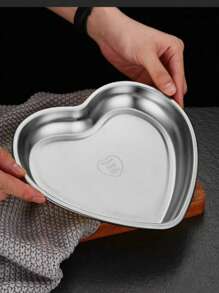 1pc Stainless Steel Creative Heart Shaped Snack Plate, Dessert Dish, Barbecue Tray, Fruit Salad Bowl