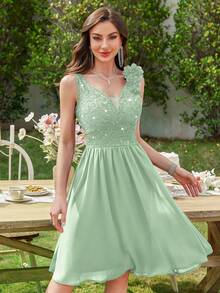 MIUSOL Deep V-Neck Sequin Floral Lace Sleeveless Ruffle Hem Chiffon Cocktail Party Swing Dress - Mint Green - View 2