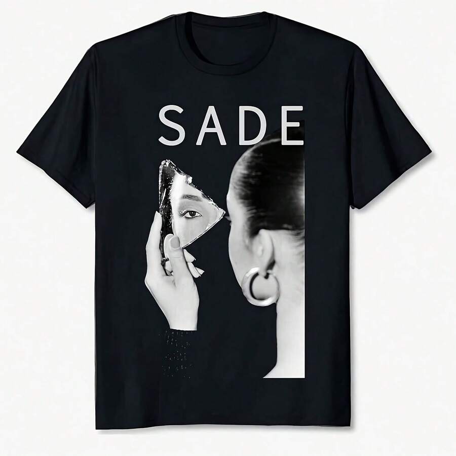 Camisa vintage de algodón de 220g para mujer de la cantante Sade – "Sé tú mismo" - Camisa holgada de cuello redondo de manga corta, diseñada para talles talla grande grandes y curvas, tela transpirable con estampado de mariposa y estrella, mensaje de empoderamiento y positividad corporal, ideal como regalo o para usar en primavera-verano, días de descanso, viajes o trabajo informal - Negro - Ver 1