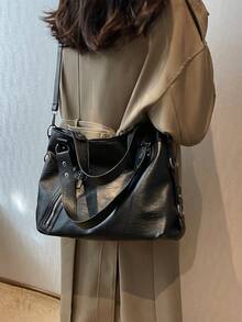 High-End Vintage Lady High-Volume Zipper Trim Tote Bag With A One-Shoulder Messenger Straps For Commuting - Black - View 11