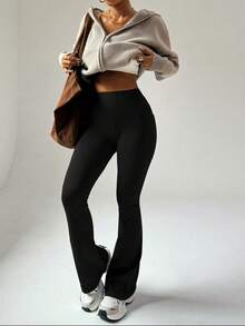 Flare Flannel Ballerina Thermal Anti-Cold Pants Lined In Suplex To Face Cold Days With Style And Comfort - Hitam - View 3
