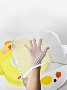 1/2pcs Cartoon Cute Duck Baby Bath Storage Net Bag 42*43cm Bathroom Kids Bath Storage Bag, Cute Cartoon Style Wall Mounted Storage Mesh Pocket, Bathroom Toiletries Storage Mesh Bag Waterproof And Drainable With Suction Cups For Firm Attachment(The Suction Cup Needs To Be Wet Or The Wall Needs To Be Wet In Order To Stick! Leave It Empty For 24 Hours Before Placing Items)