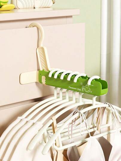 1 Giá Treo Quần Áo Di Động Dùng Cho Tủ Quần Áo, Lối Vào, Nhà Và Khi Đi Du Lịch – Nhẹ, Tiết Kiệm Và Bền Chắc, Giúp giữ cho áo sơ mi, áo kiểu, váy, vest, áo khoác và phụ kiện được sắp xếp gọn gàng và dễ lấy trong tủ quần áo, tiền sảnh, phòng khách, thuyền, ký túc xá, khách sạn và các chuyến đi; Hoàn hảo cho việc chuyển mùa, chuẩn bị cho kỳ nghỉ và giải pháp sắp xếp hàng ngày.