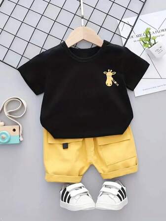 2pcs Newborn Baby Boy Cute Summer Set - Black Long Giraffe Print T-Shirt & Yellow Casual Shorts, Comfortable Daily Wear For 0-3 Years Old