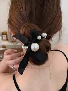 1 件优雅珍珠发圈，光滑柔软发带，蝴蝶结发带，适合马尾辫，发饰马尾辫固定器发圈发橡皮筋发圈发绳弹性发带