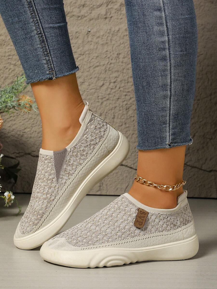New Spring/Summer Women Slip-On Shoes, Soft & Non-Slip Bottom, Lightweight Casual Mom Shoes, Thick Sole Athletic Walking Sneakers - Beige - View 1