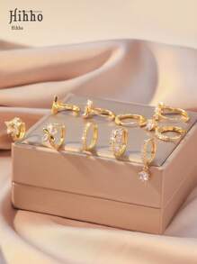 Hihho Conjunto de 10 brincos (com elegante caixa de presente branca) com design simples de coração e flor em tom dourado, adequados para uso diário e presente de Dia dos Namorados para meninas